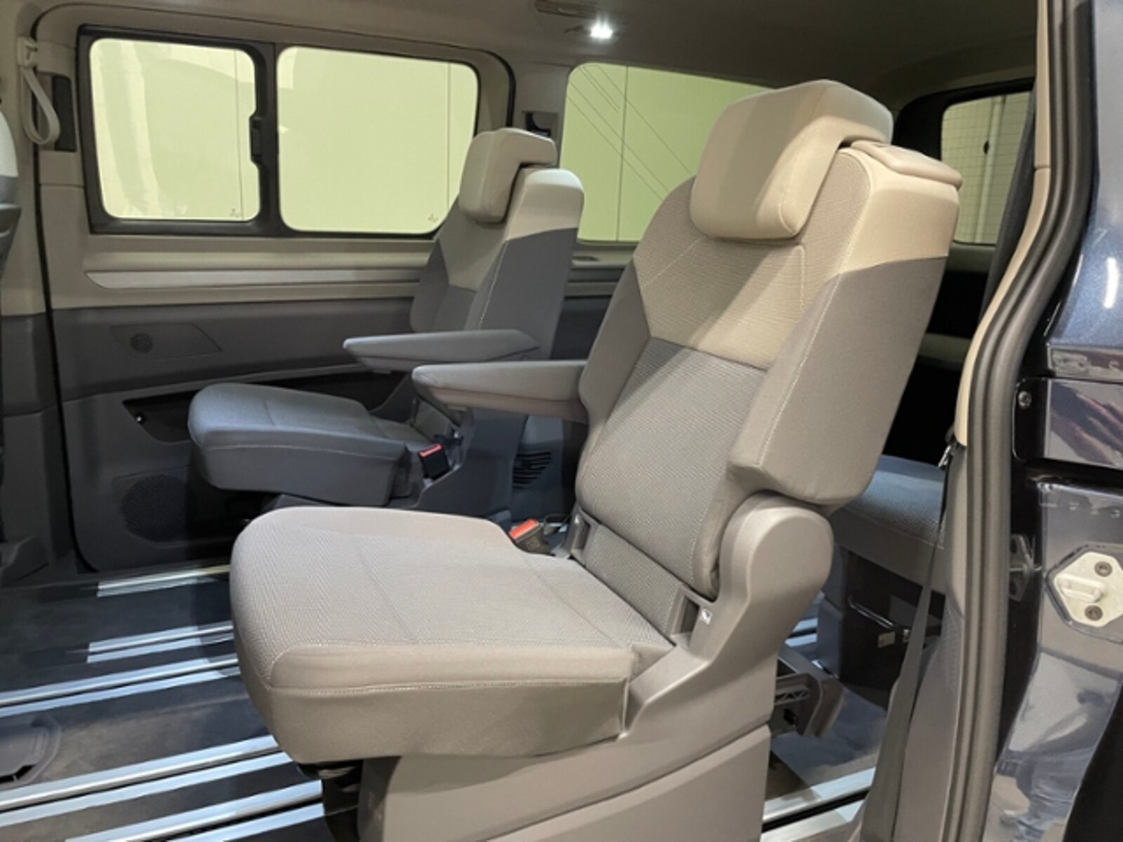 Volkswagen Multivan Langversion – Bild 20