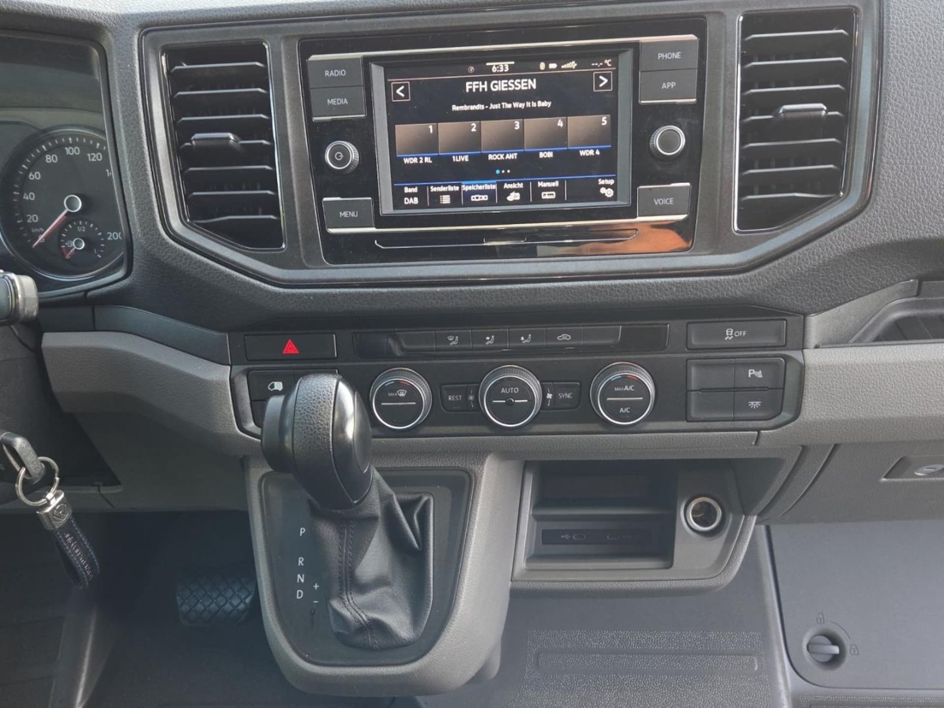 Volkswagen Crafter Kasten langer Radstand