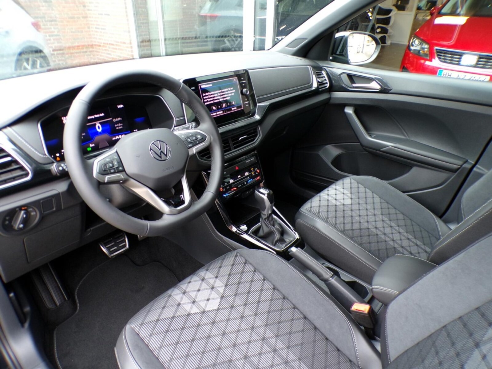 Volkswagen T-Cross – Bild 8