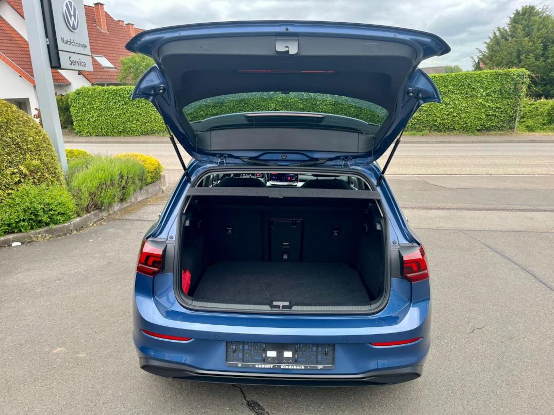 Volkswagen Golf Life