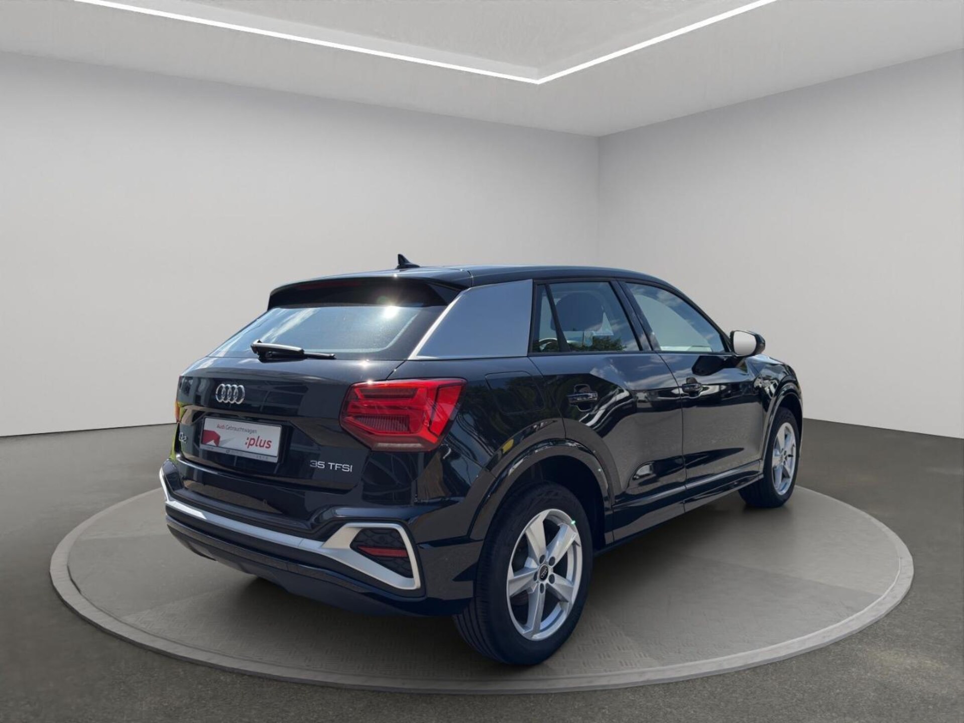 Audi Q2 S line
