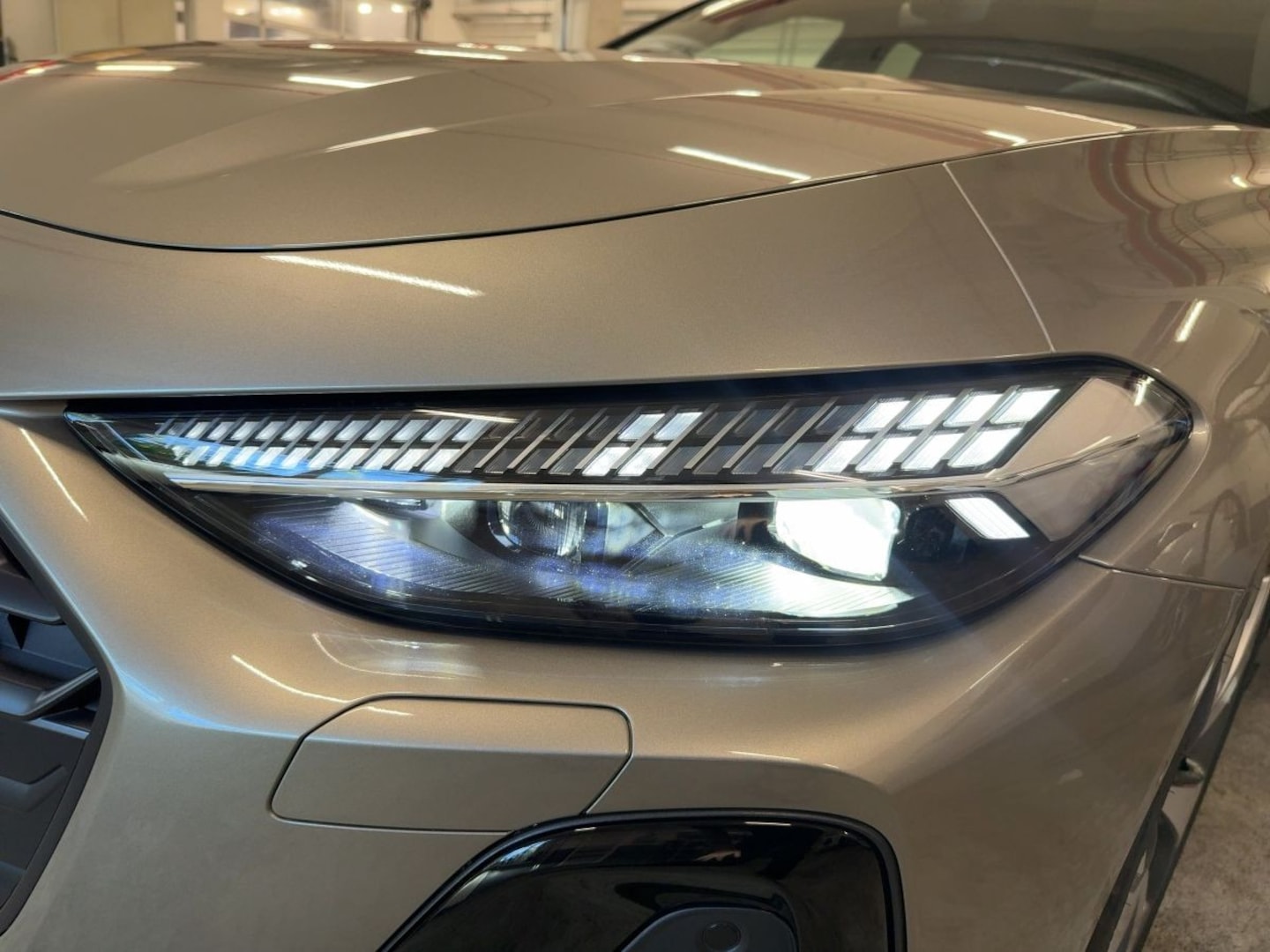 Bild über Audi A5 Avant TFSI quattro S tronic - für weitere Informationen kontaktieren Sie den Audi Partner