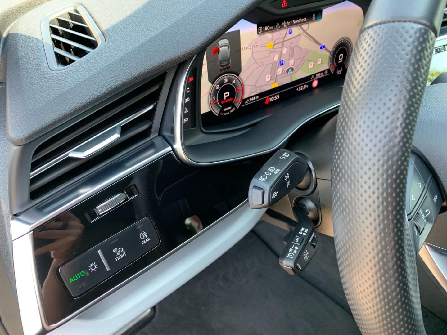 Image about Audi Q7 45 TDI quattro tiptronic