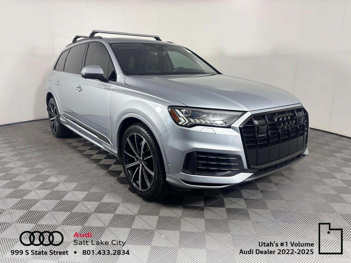 2023 Audi Q7 55 Prestige quattro Tiptronic's photo