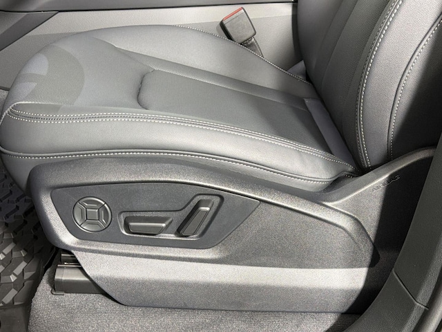 2026 Audi Q7 Premium Plus - Photo 13