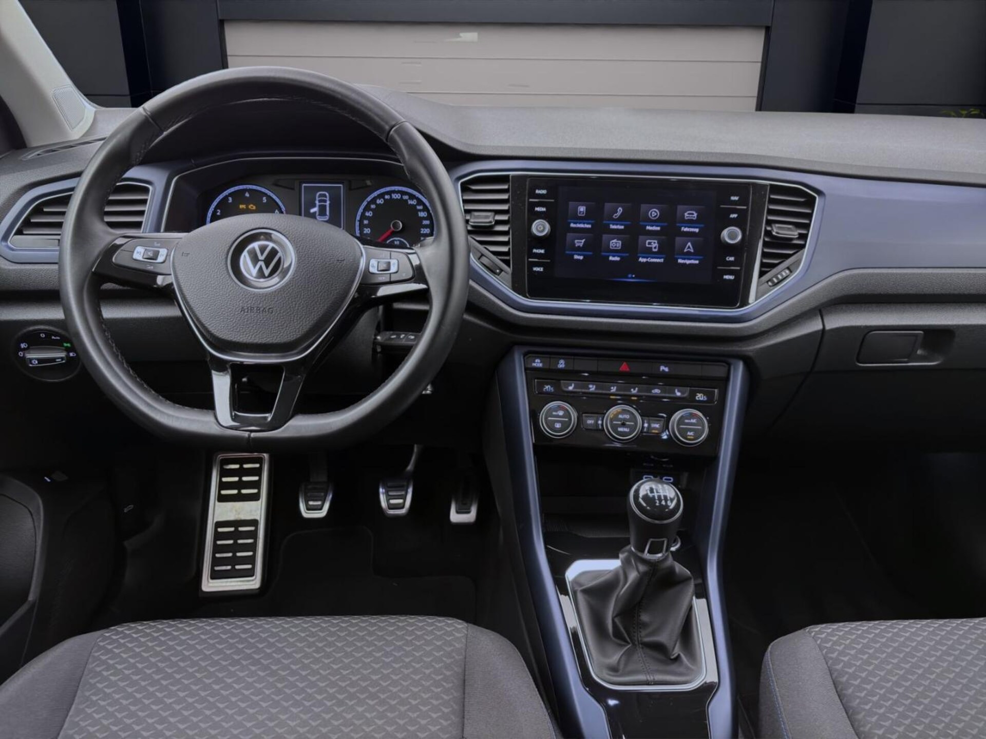 Volkswagen T-Roc United