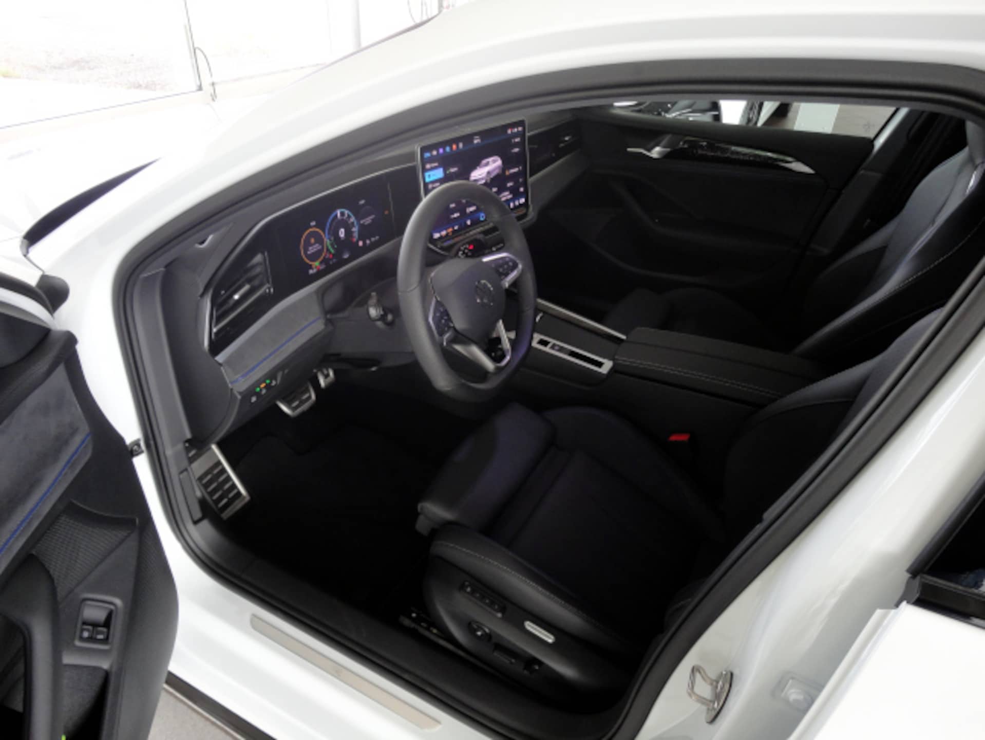Volkswagen Passat Variant R-Line Edition