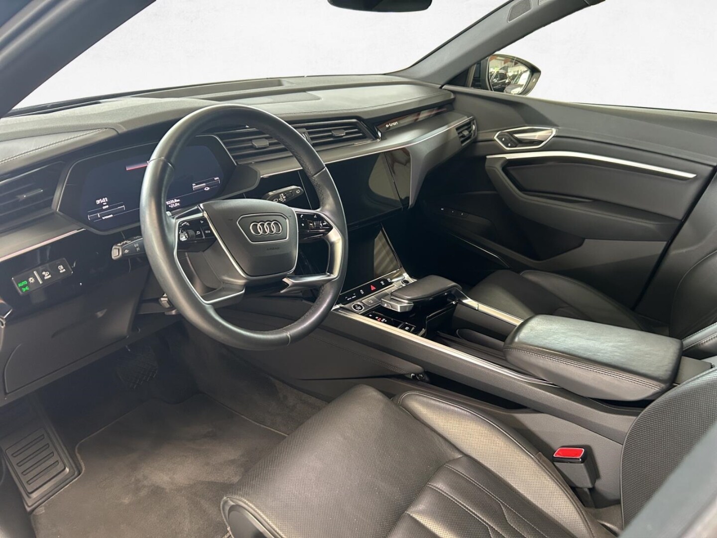 Image about Audi e-tron 55 quattro