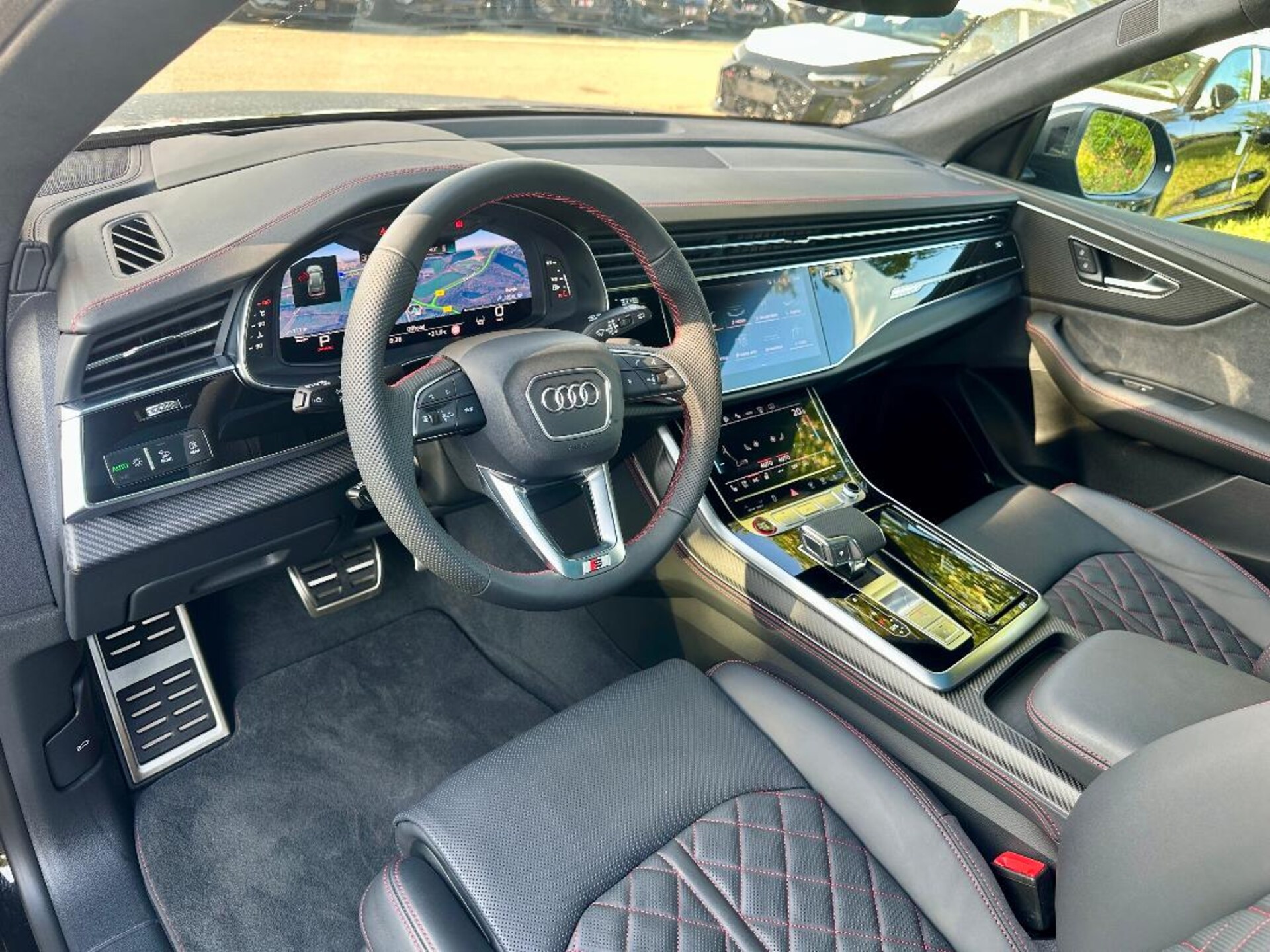 Audi SQ8 SUV