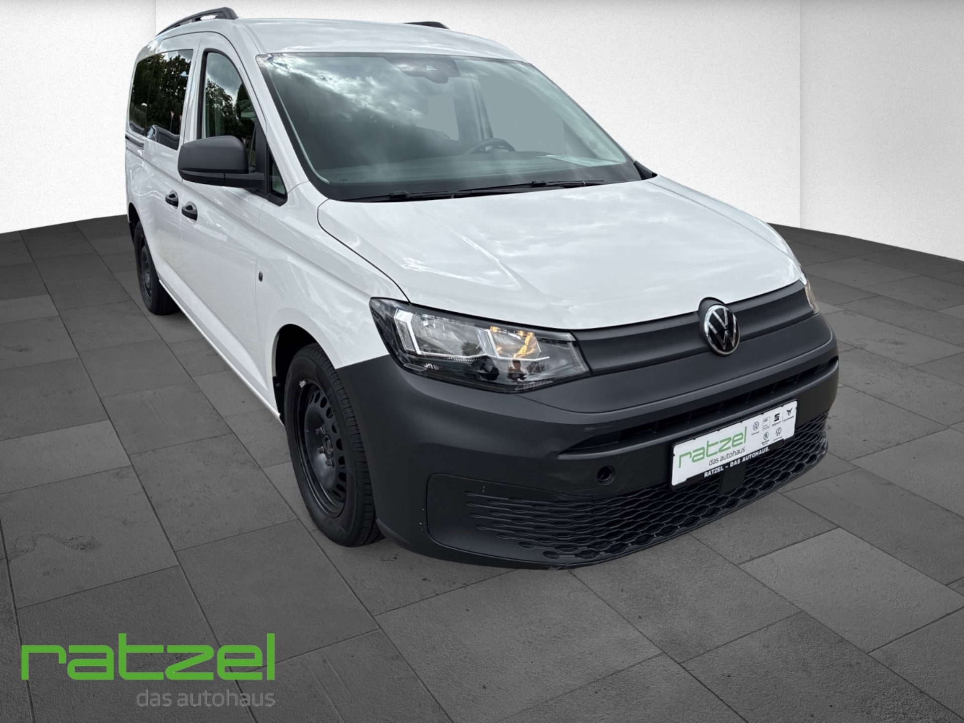 Volkswagen Caddy Maxi Kombi Basis-Modell