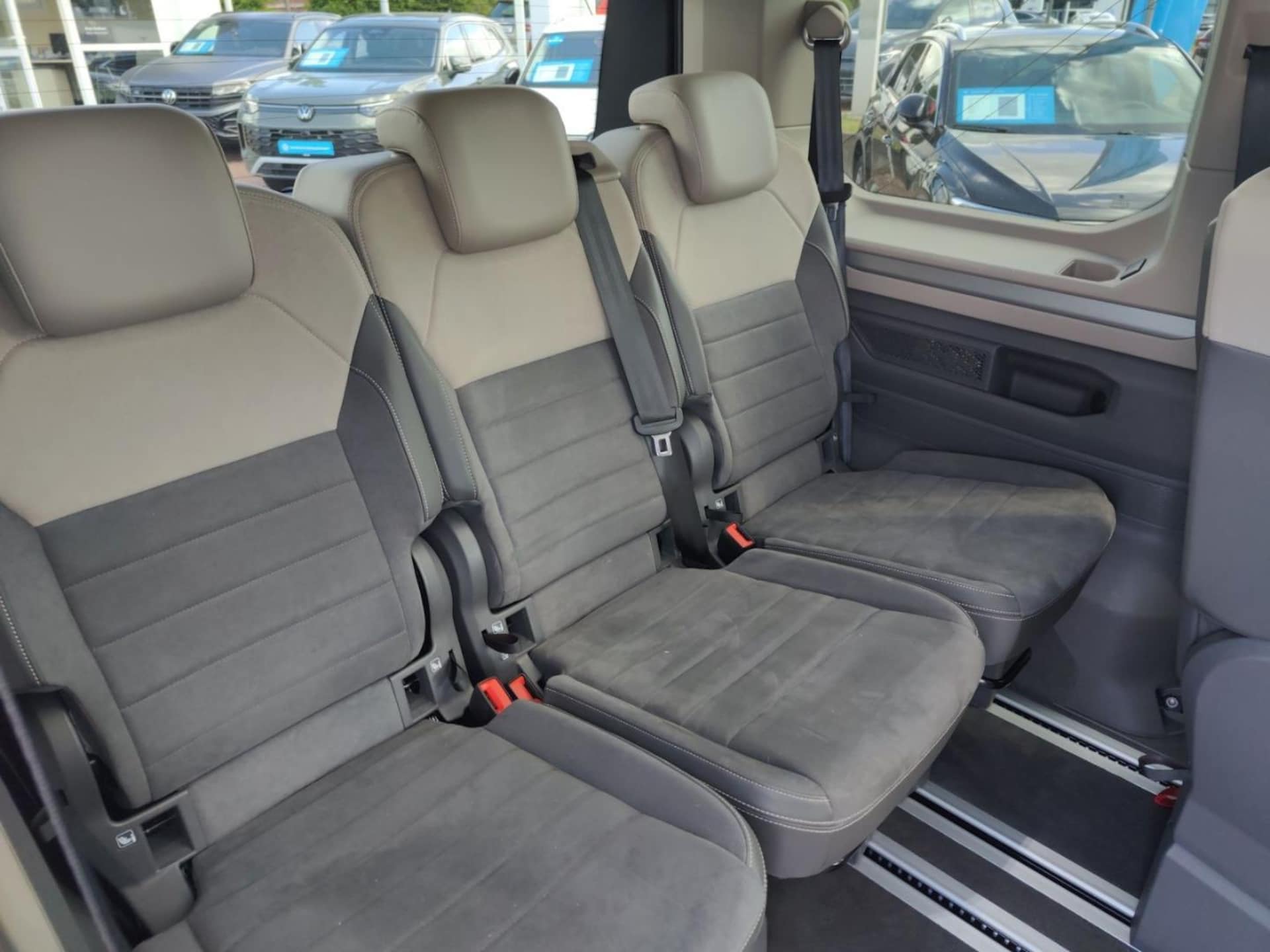 Volkswagen Multivan Style