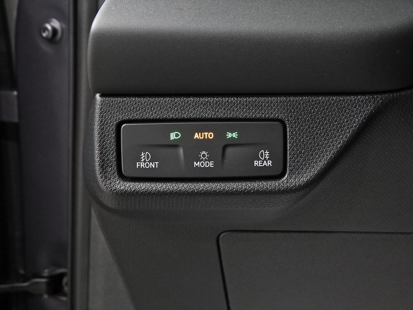 CUPRA Terramar 1.5 TSI e-Hybrid DSG 150 kW (204 CV) — photo 11