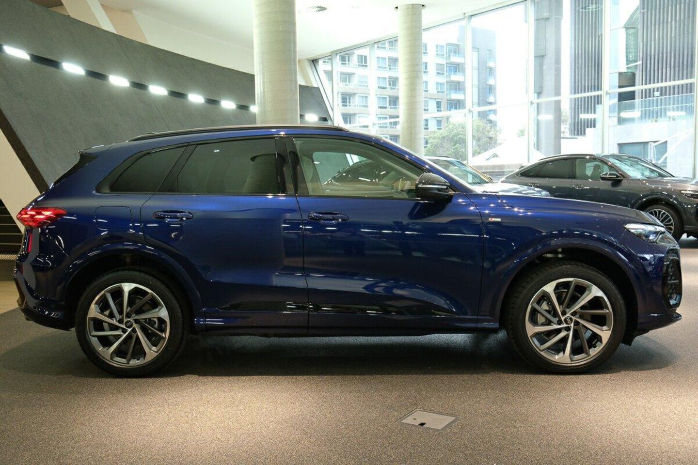 Image about Audi Q5 SUV TFSI 150 kW