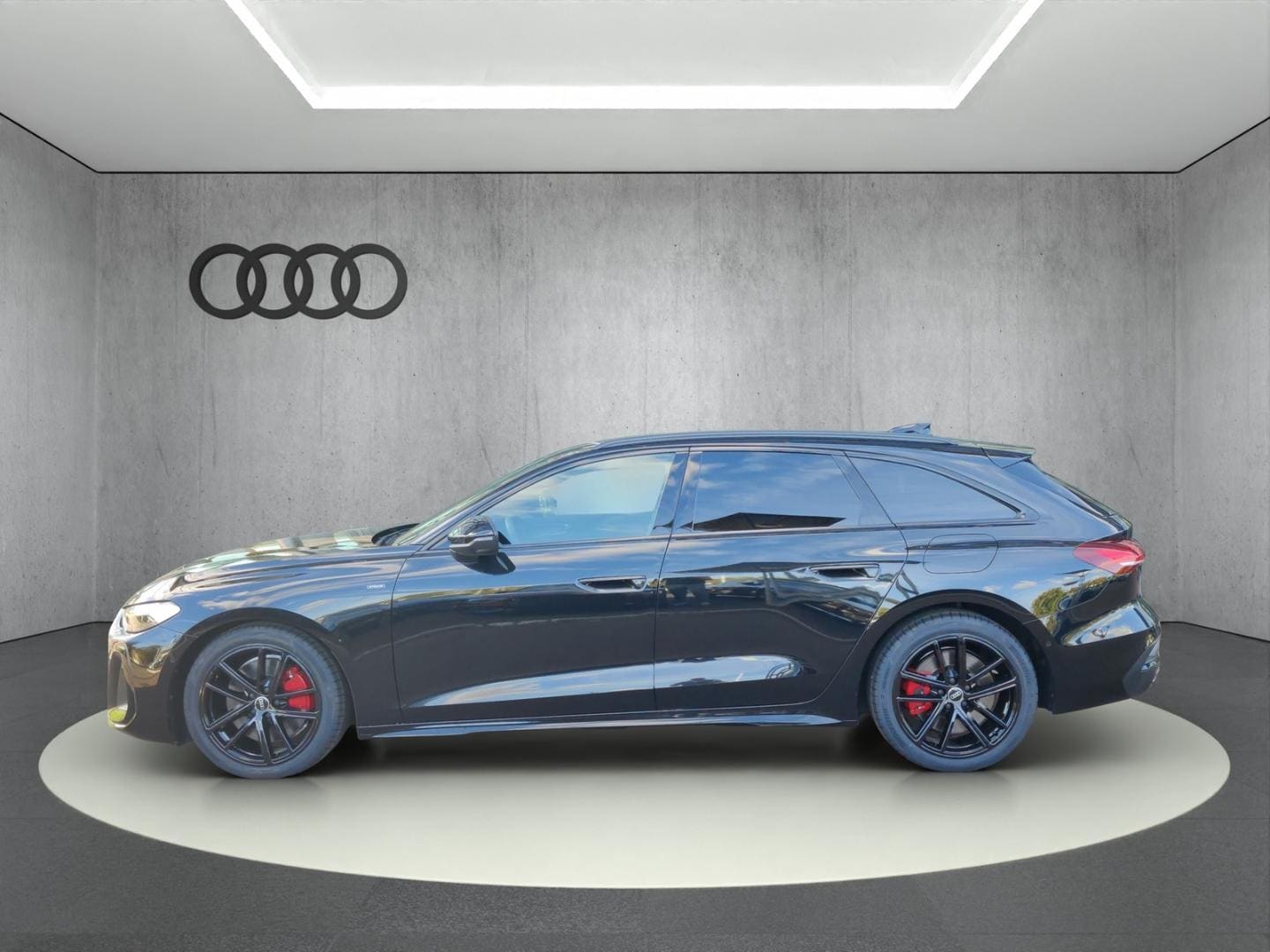 Bild über Audi A5 Avant e-hybrid e-hybrid quattro 270 kW S tronic - für weitere Informationen kontaktieren Sie den Audi Partner