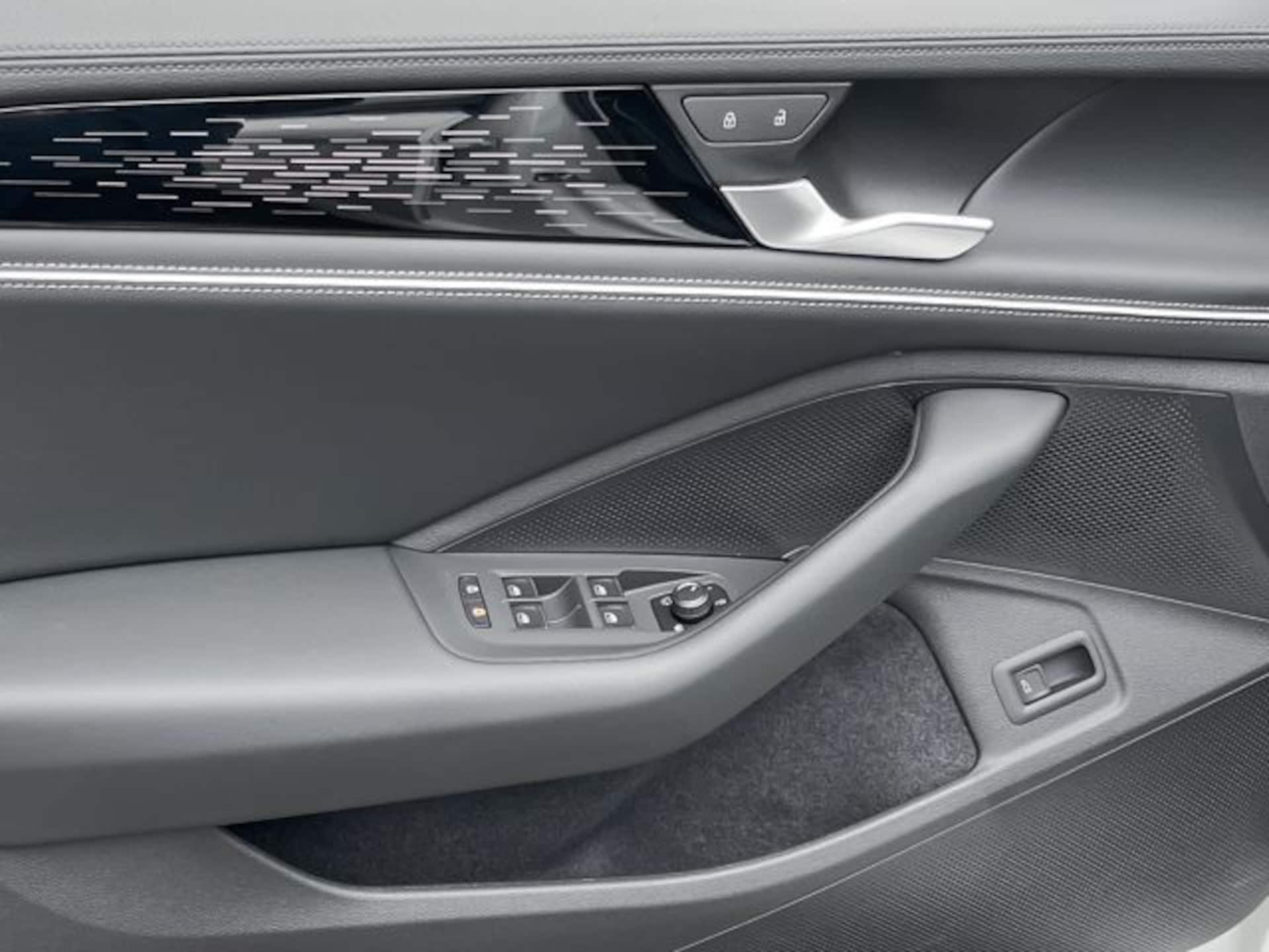 Volkswagen Passat Elegance