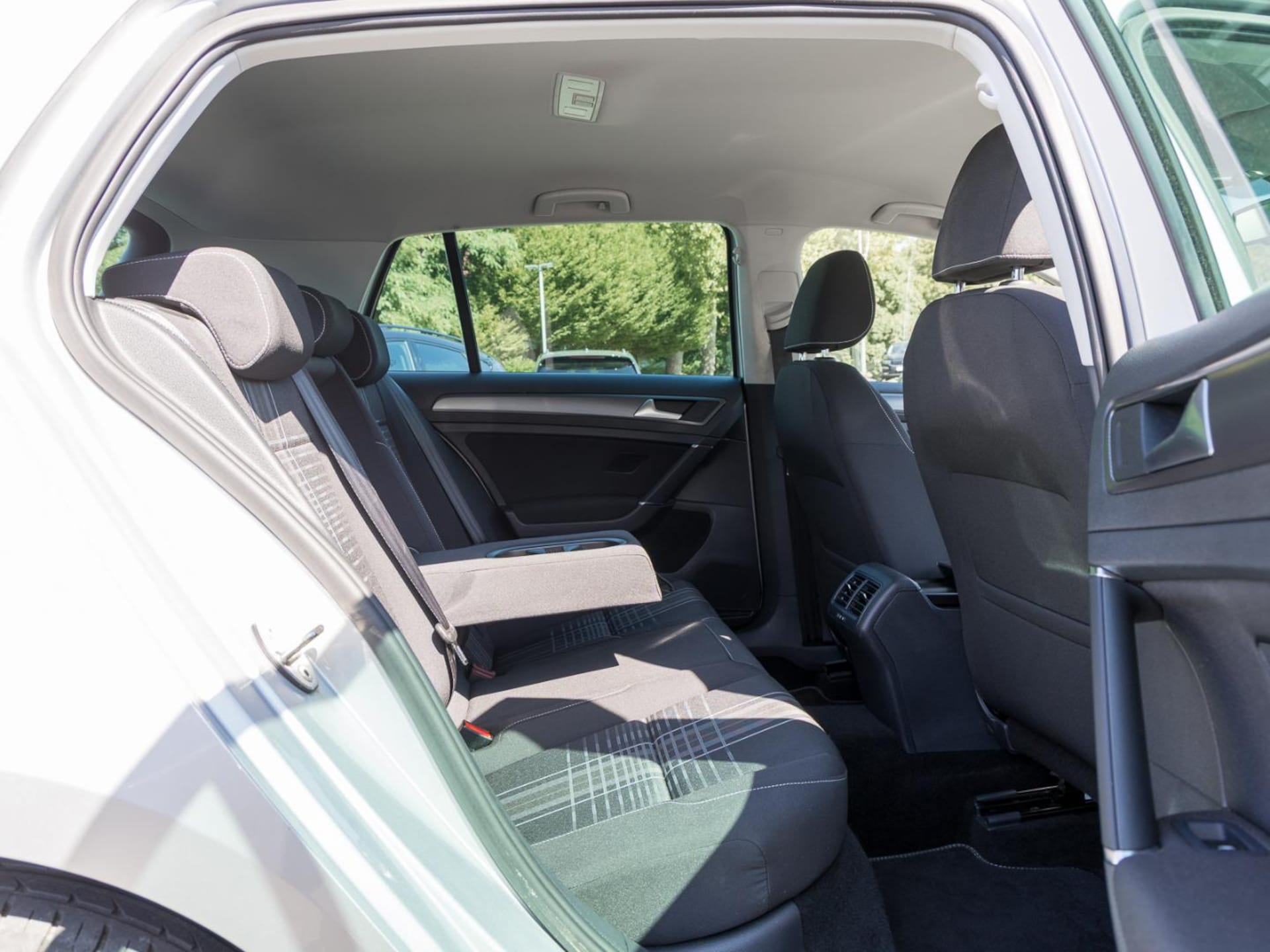 Volkswagen Golf LOUNGE
