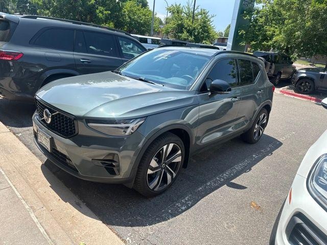 2026 Volvo XC40