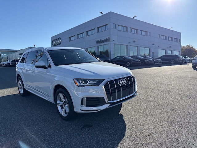 2022 Audi Q7 Premium - Photo 1