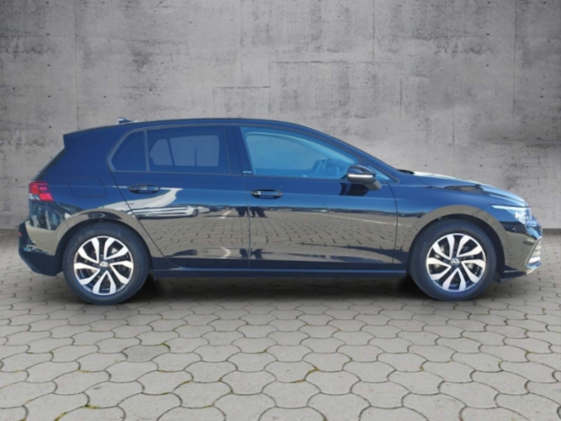 Volkswagen Golf Active