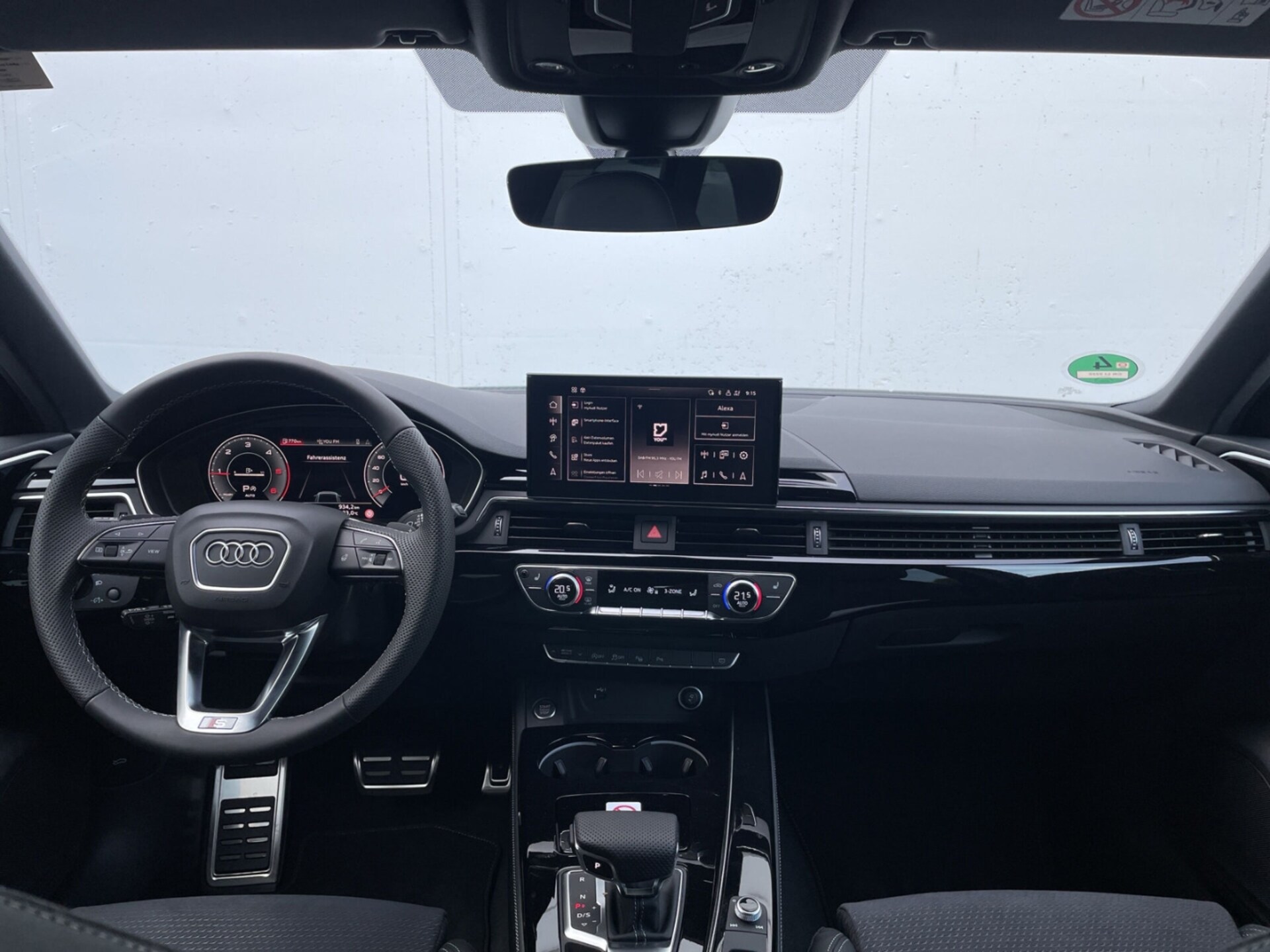 Audi A4 Avant S line