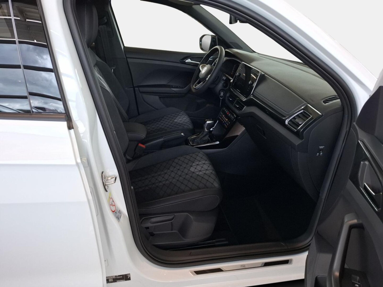 Volkswagen T-Cross – Bild 10