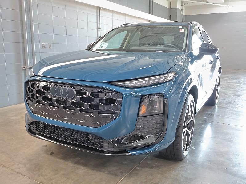 2026 Audi Q3 S line quattro's photo