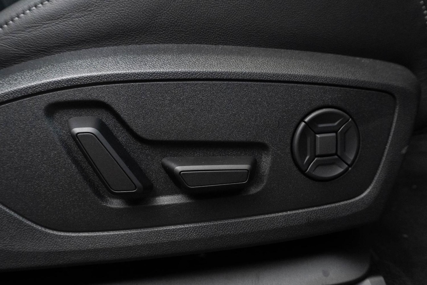 Image about Audi Q4 e-tron 55 e-tron quattro