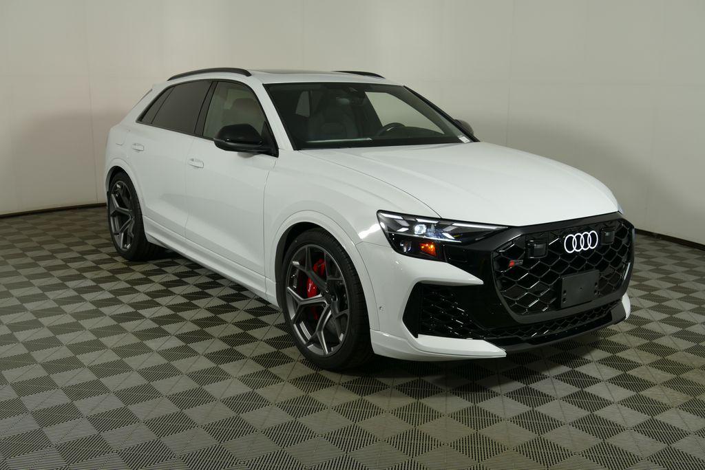 2026 Audi RS Q8 -'s photo