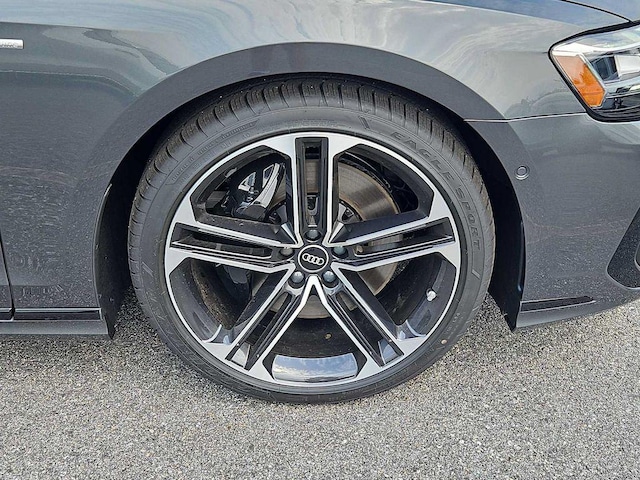 2026 Audi A8 L