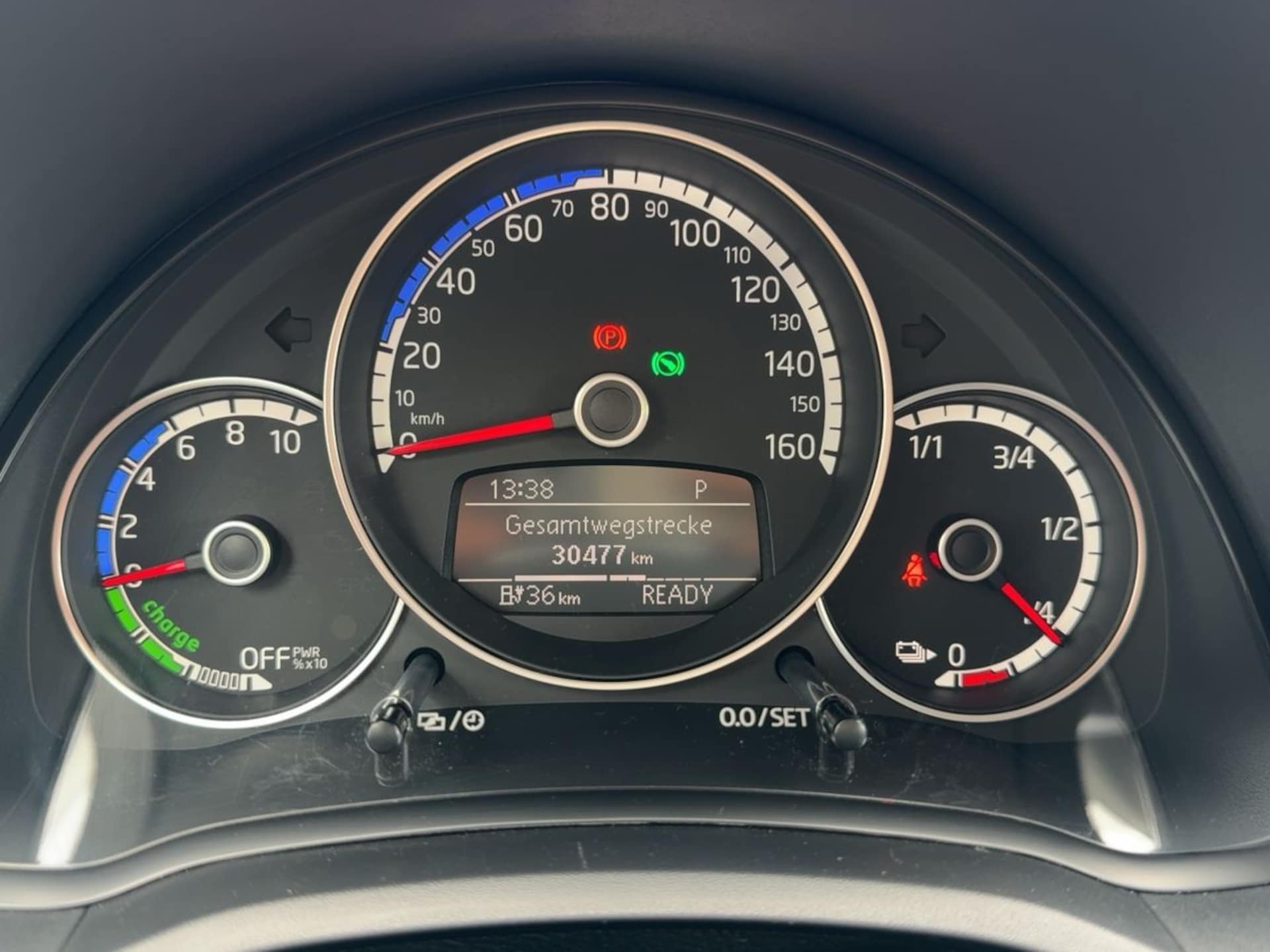 Volkswagen e-up! "Max"