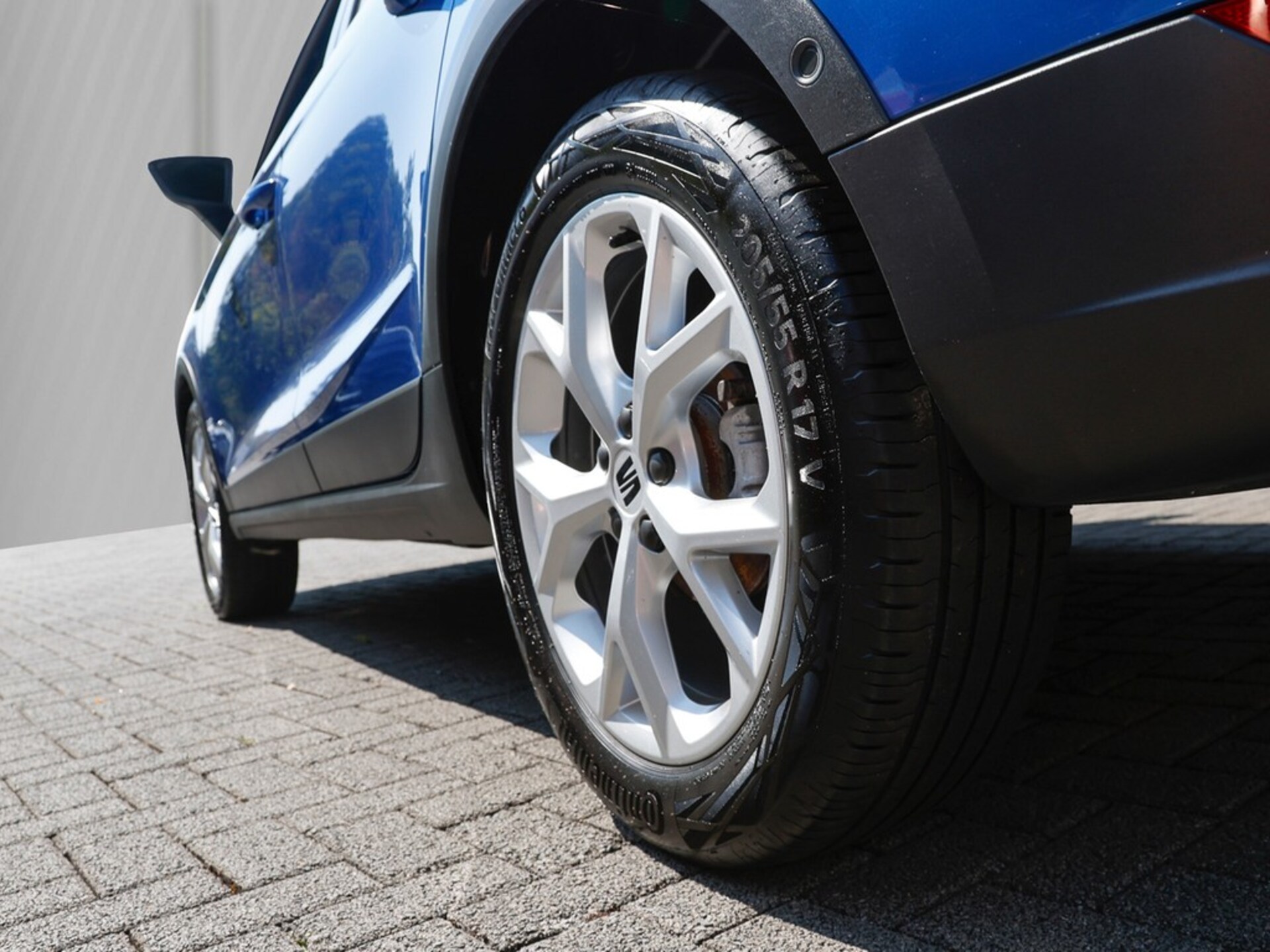 SEAT Arona FR