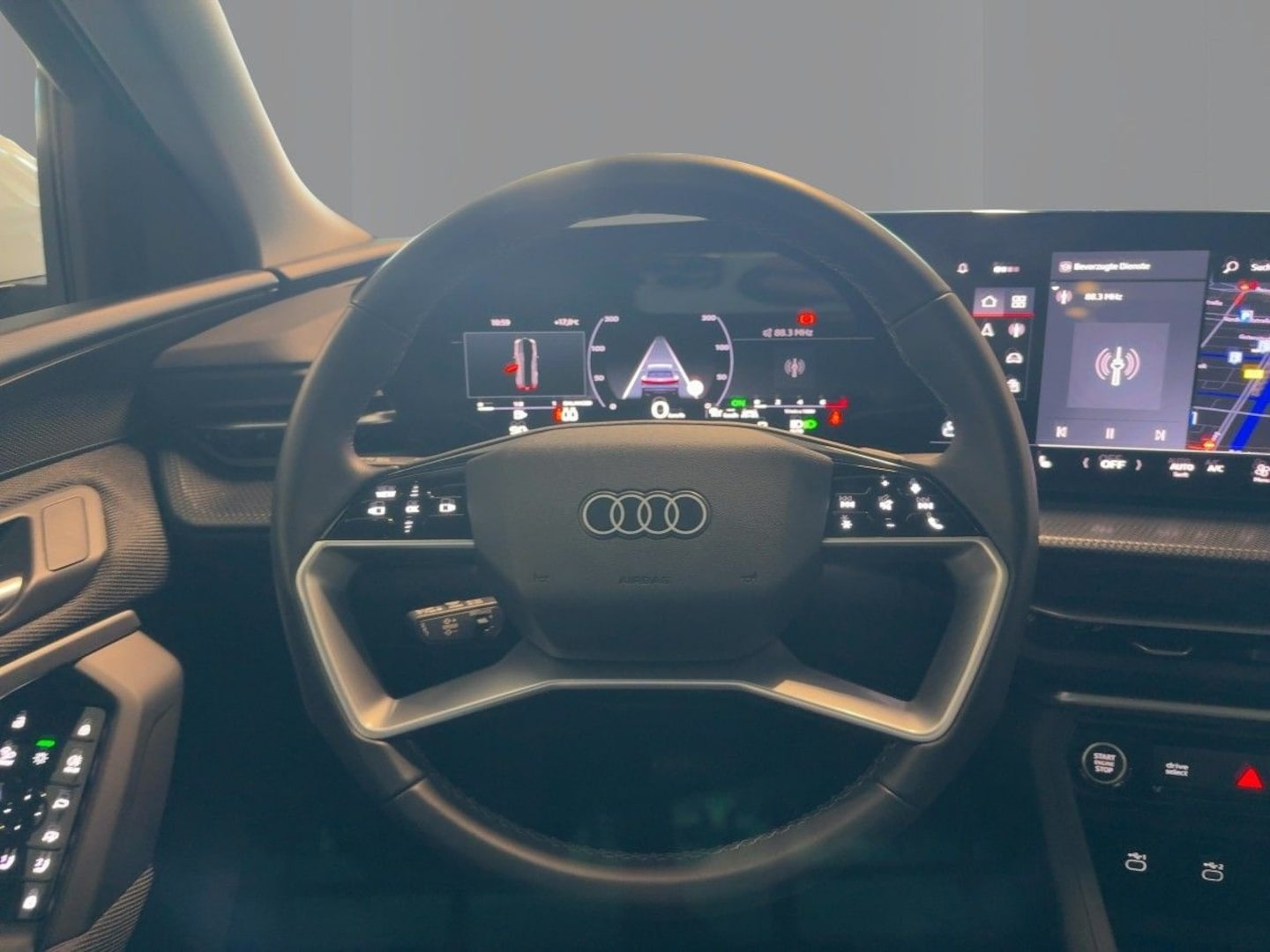 Bild über Audi Q5 SUV TFSI quattro 150 kW S tronic - für weitere Informationen kontaktieren Sie den Audi Partner