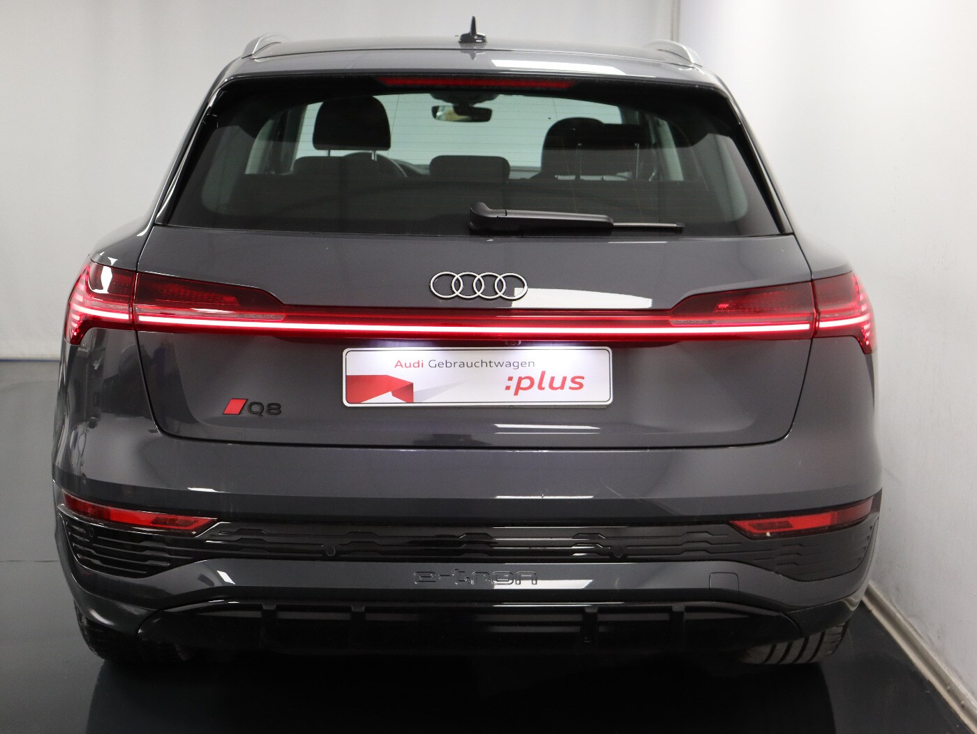 Image about Audi Q8 e-tron S line 50 e-tron quattro