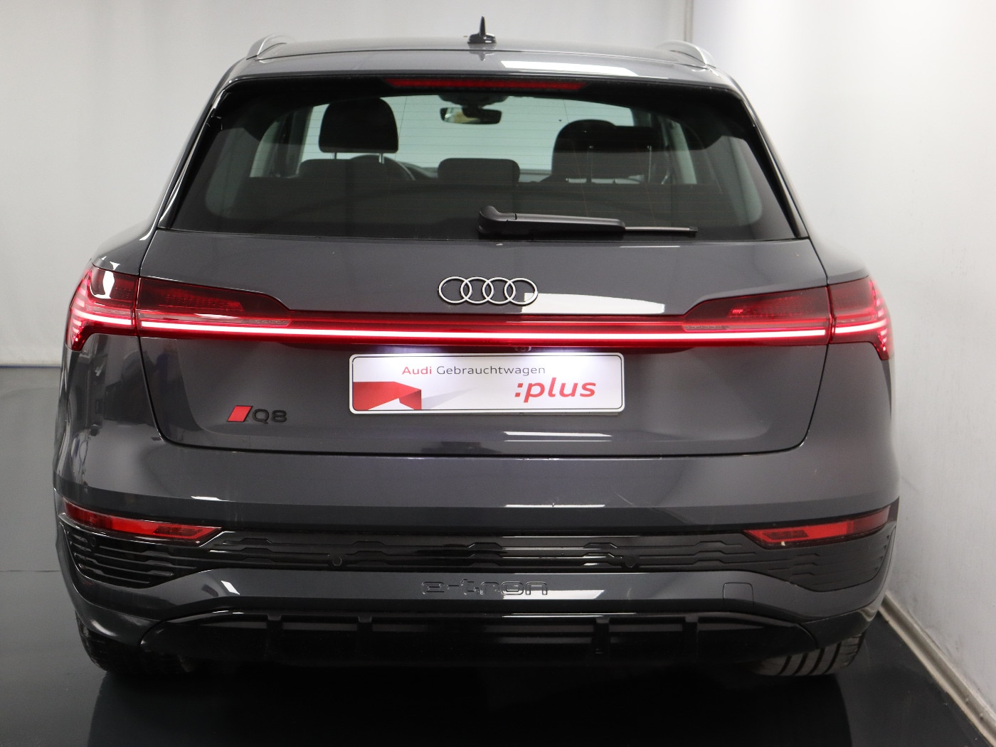 Image about Audi Q8 e-tron S line 50 e-tron quattro