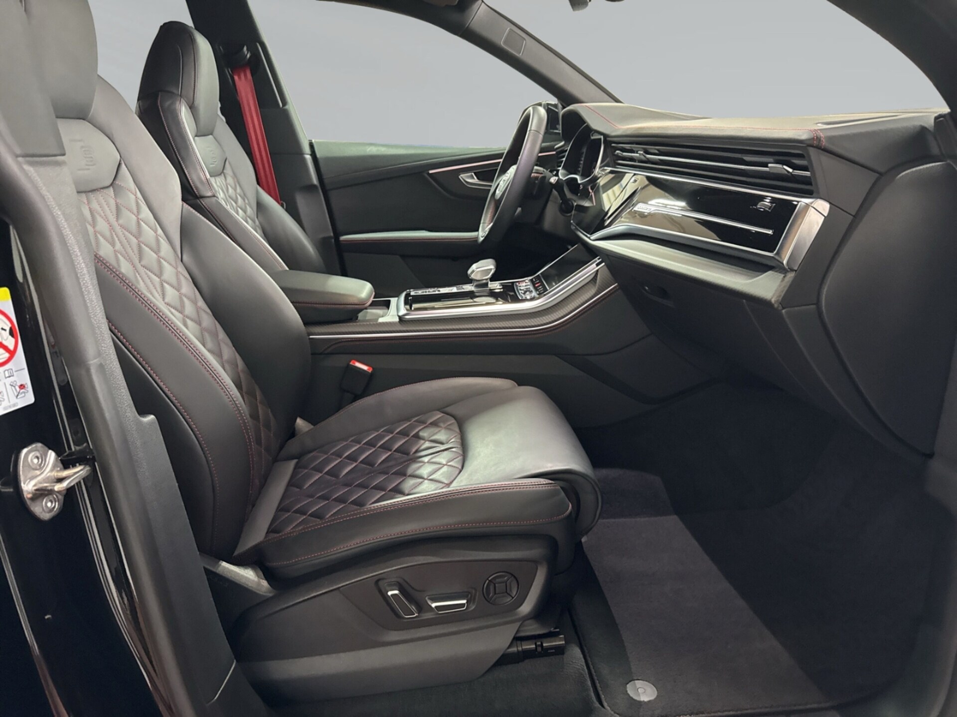 Audi SQ8 SUV