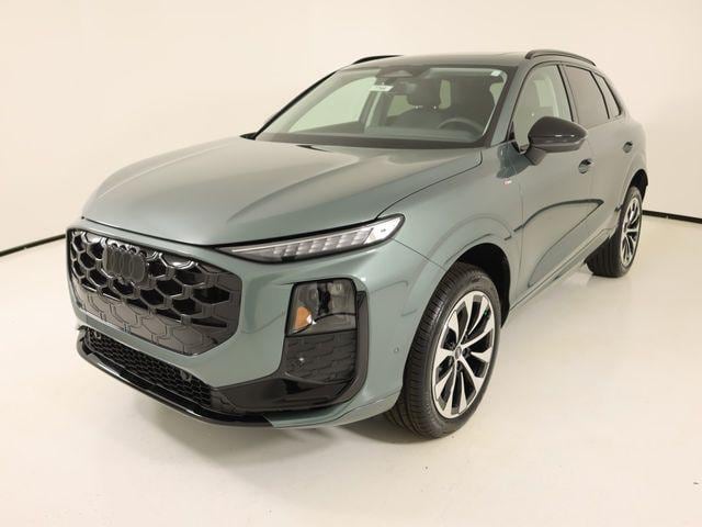 2026 Audi Q3 S line quattro's photo