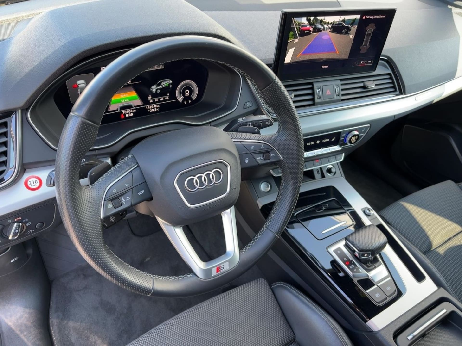 Audi Q5 TFSI e S line