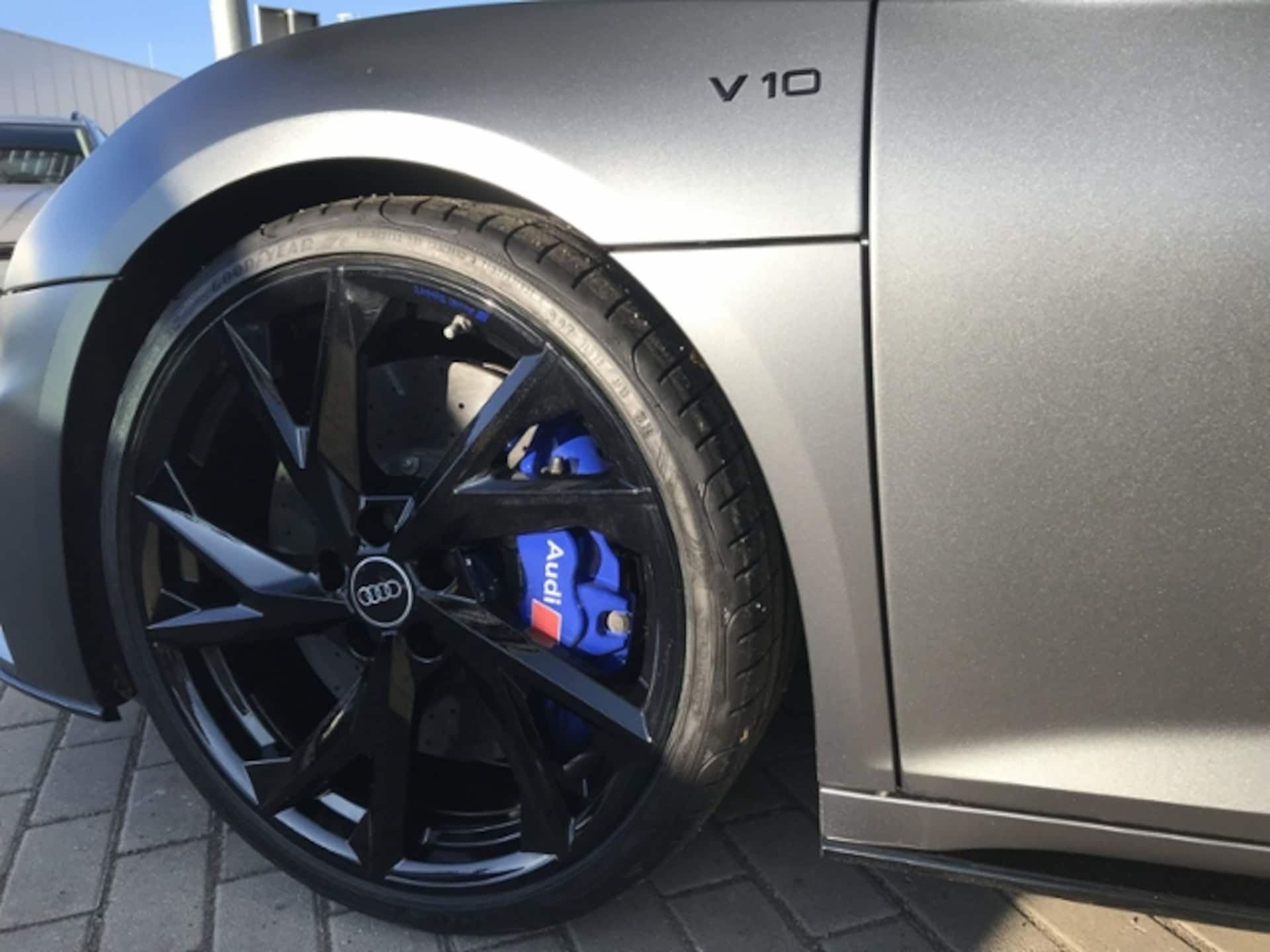 Audi R8 Spyder V10 performance quattro