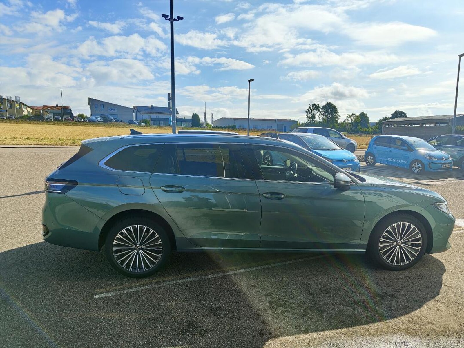 Volkswagen Passat – Bild 4