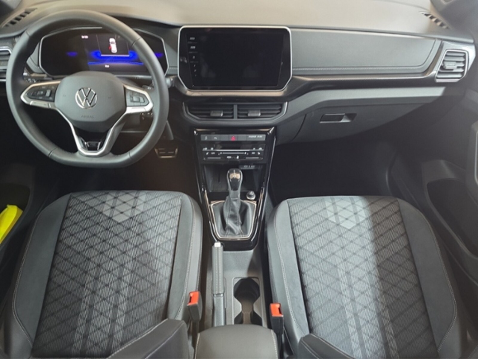 Volkswagen T-Cross – Bild 10