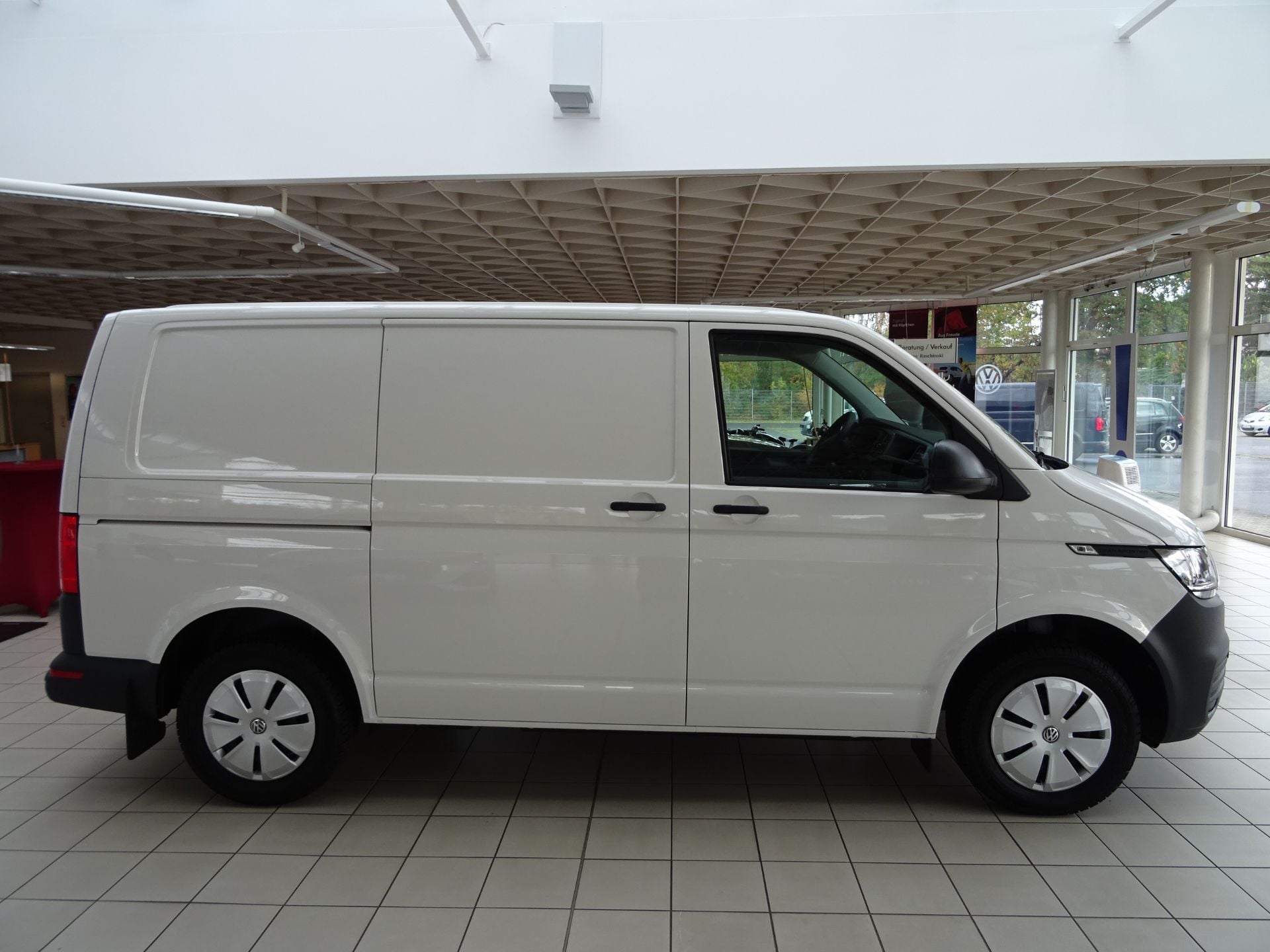 Volkswagen T6.1 Transporter Kasten kurzer Radstand
