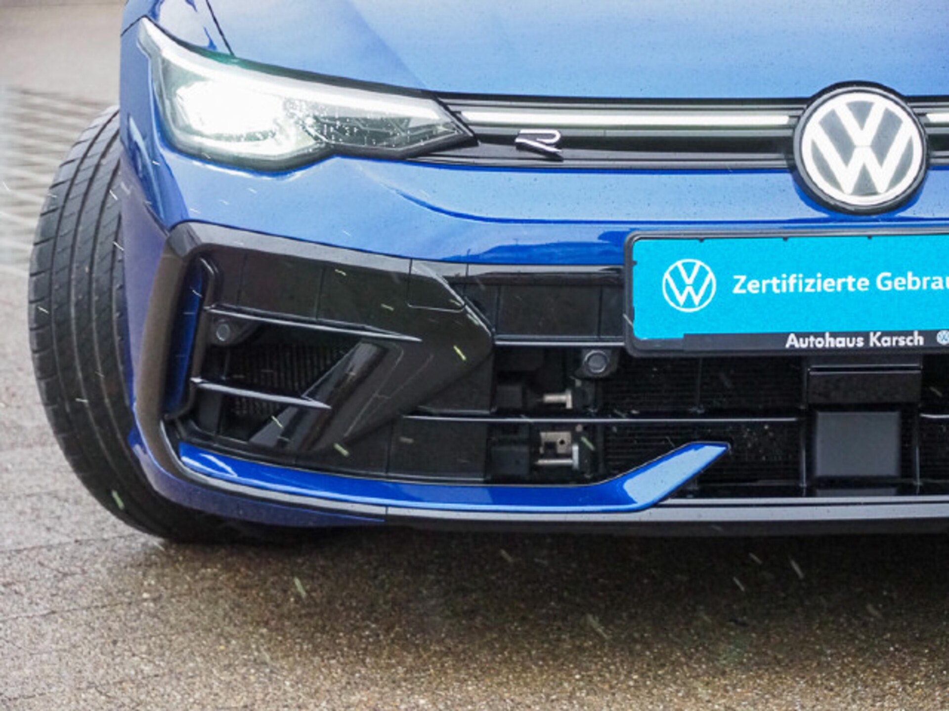 Volkswagen Golf R
