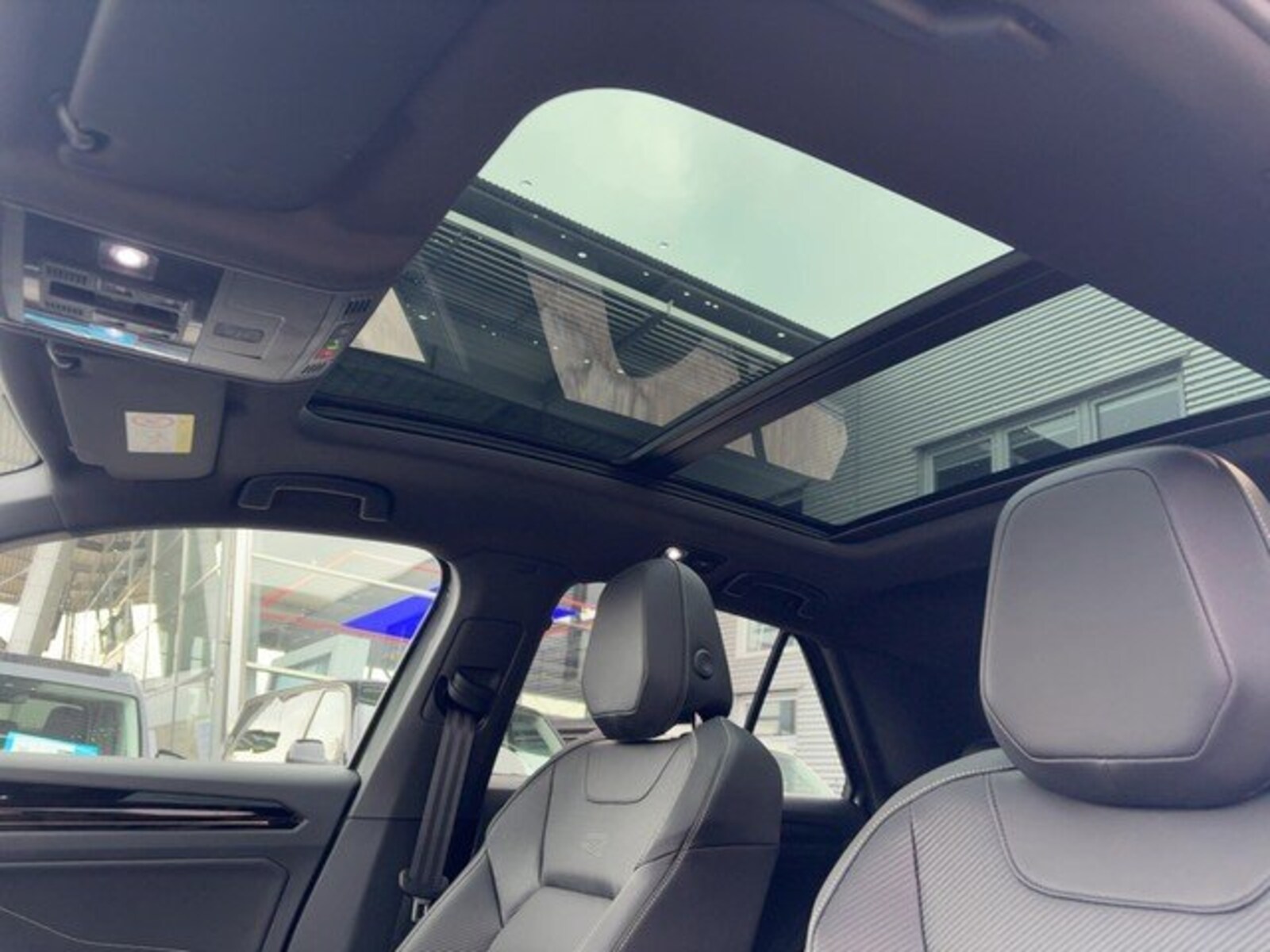 Volkswagen T-Roc – Bild 16