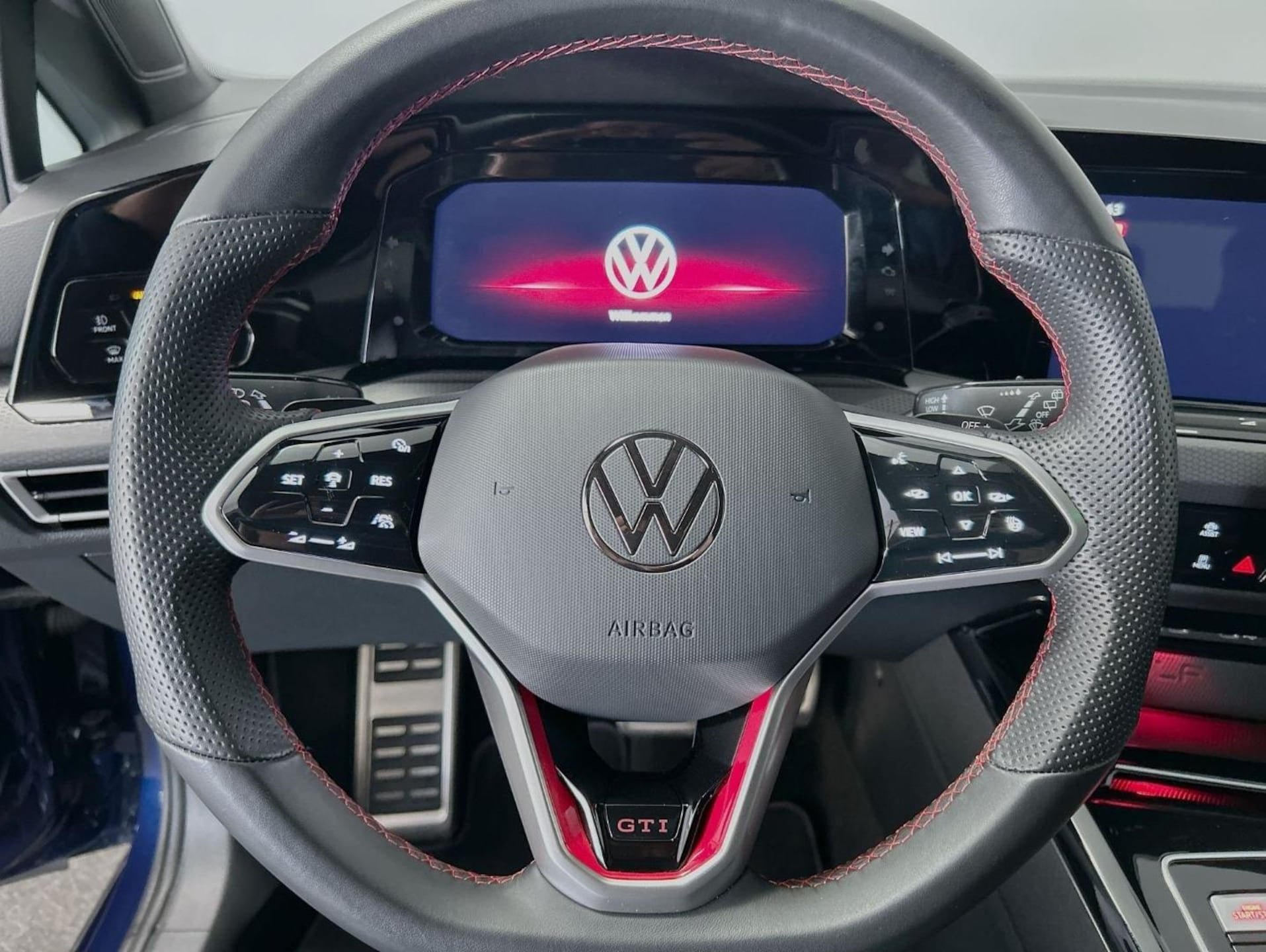 Volkswagen Golf GTI