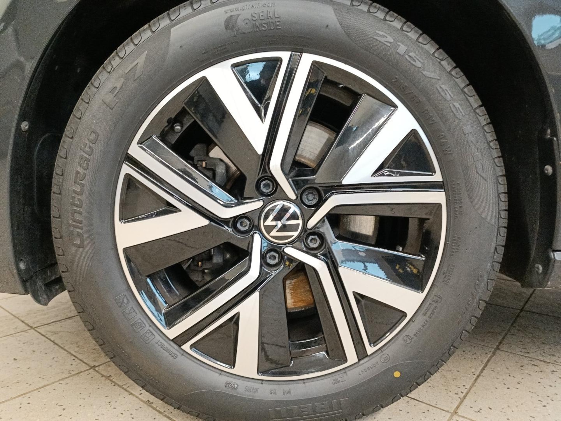 Volkswagen Touran Active