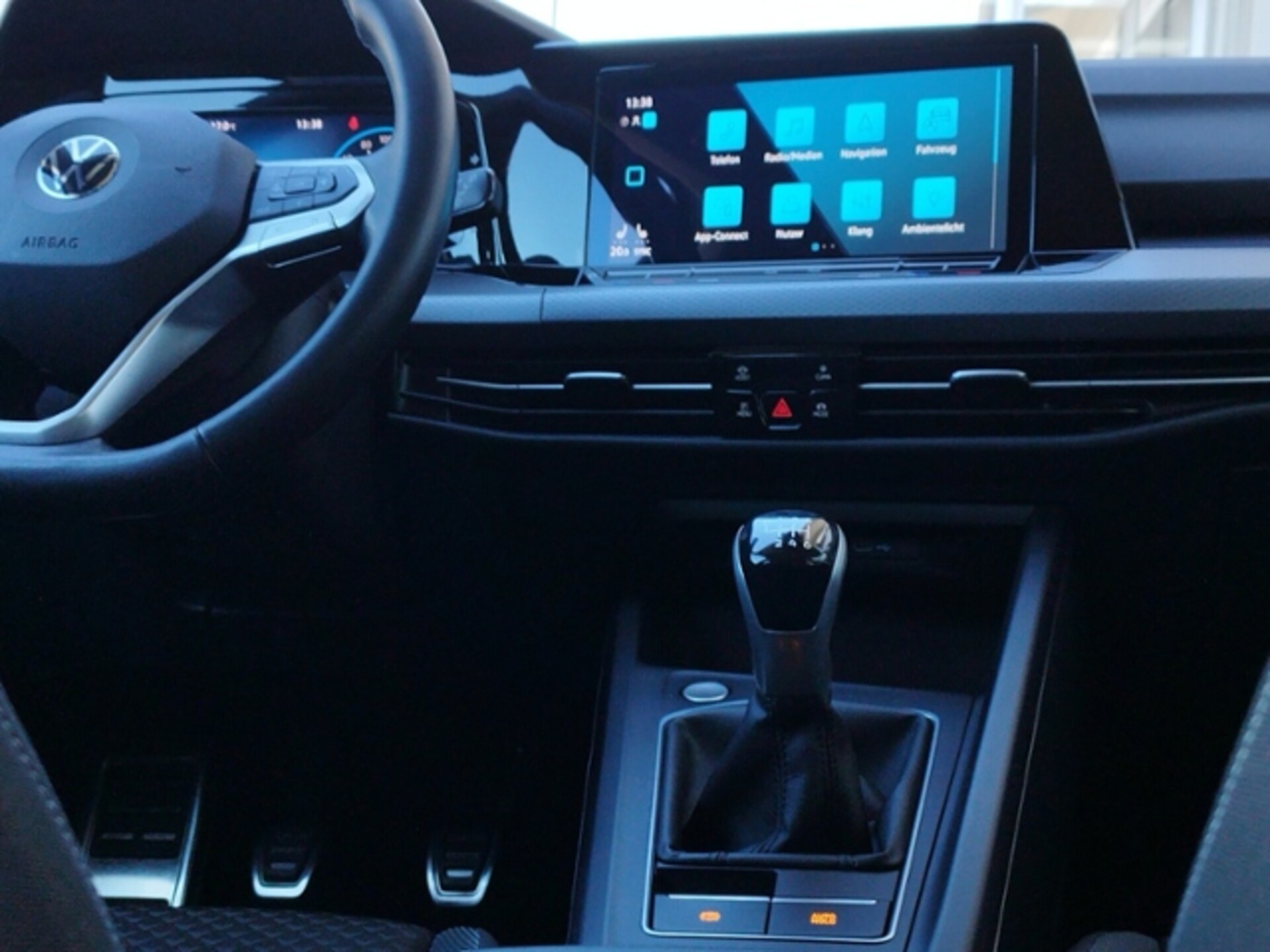 Volkswagen Golf Active