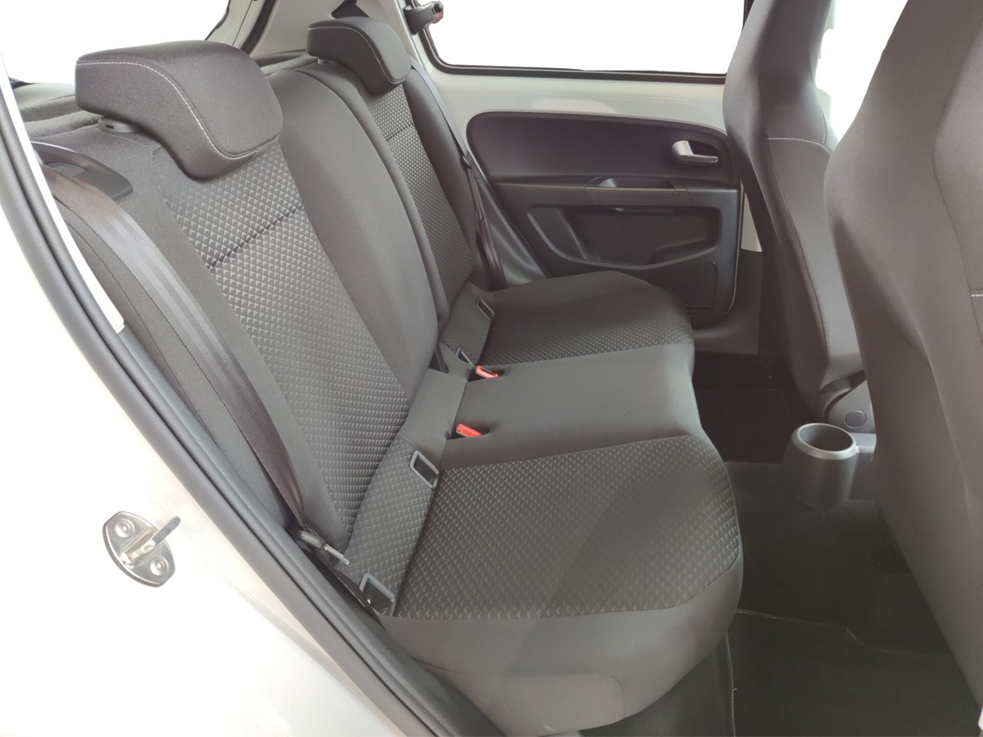 Volkswagen up! ACTIVE