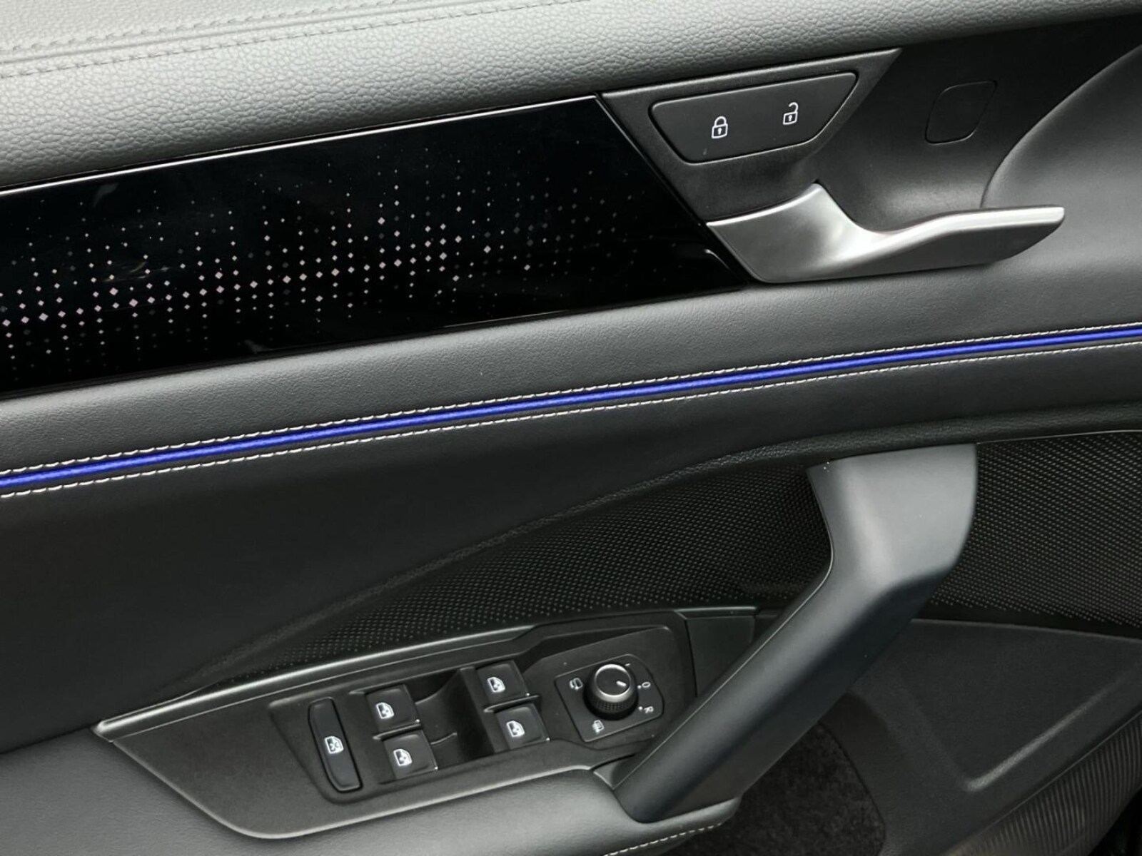 Volkswagen Tiguan – Bild 8