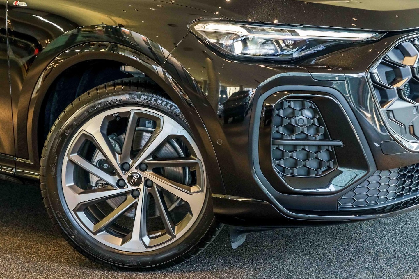 Image about Audi Q5 SUV TFSI 150 kW
