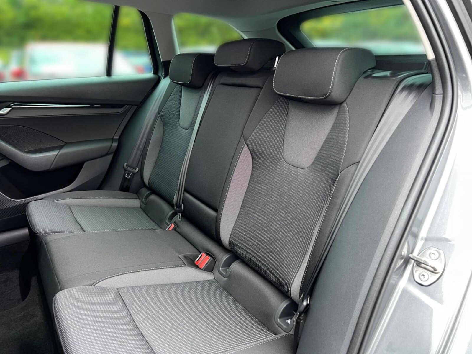 Škoda Octavia Combi – Bild 9